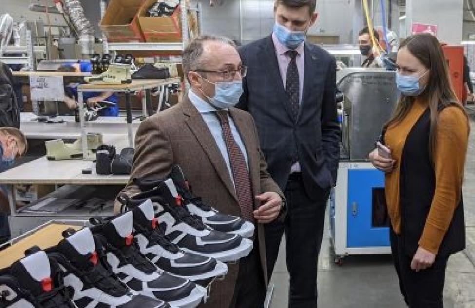 Бердский филиал «Обуви России» присоединился к нацпроекту «Производительность труда»