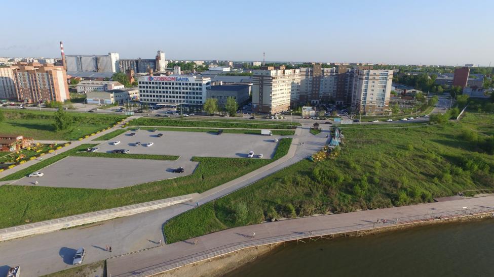 Город южнее новосибирска. Бердск город. Город Бердск набережная.