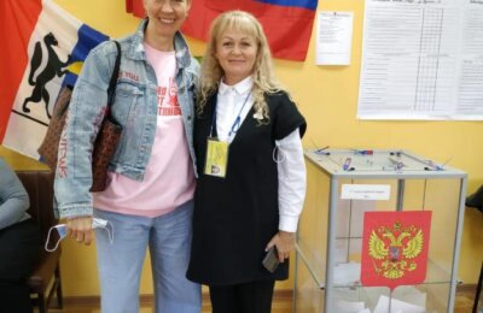 Звезда КВН Татьяна Лазарева объезжает избирательные участки Бердска