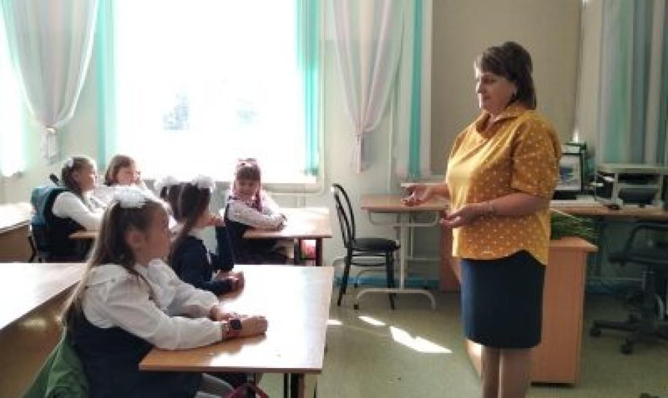 О предстоящем юбилее Бердска говорили с учениками педагоги 1 сентября
