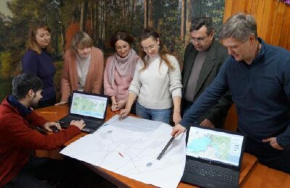 Бердский лес открывает свои тайны о войне — первая сверка карт на месте дислокации запасных полков