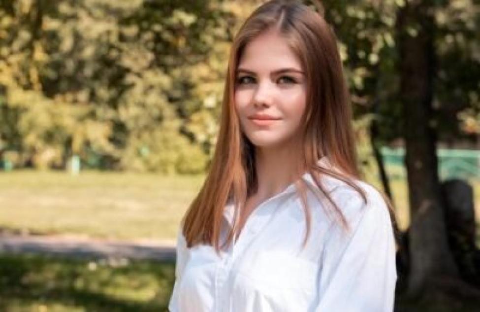 Выпускница из Бердска набрала 100 баллов на ЕГЭ по обществознанию