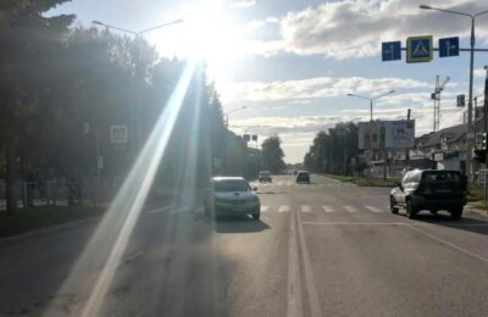 Попал под машину девятилетний ребенок на перекрестке в Бердске