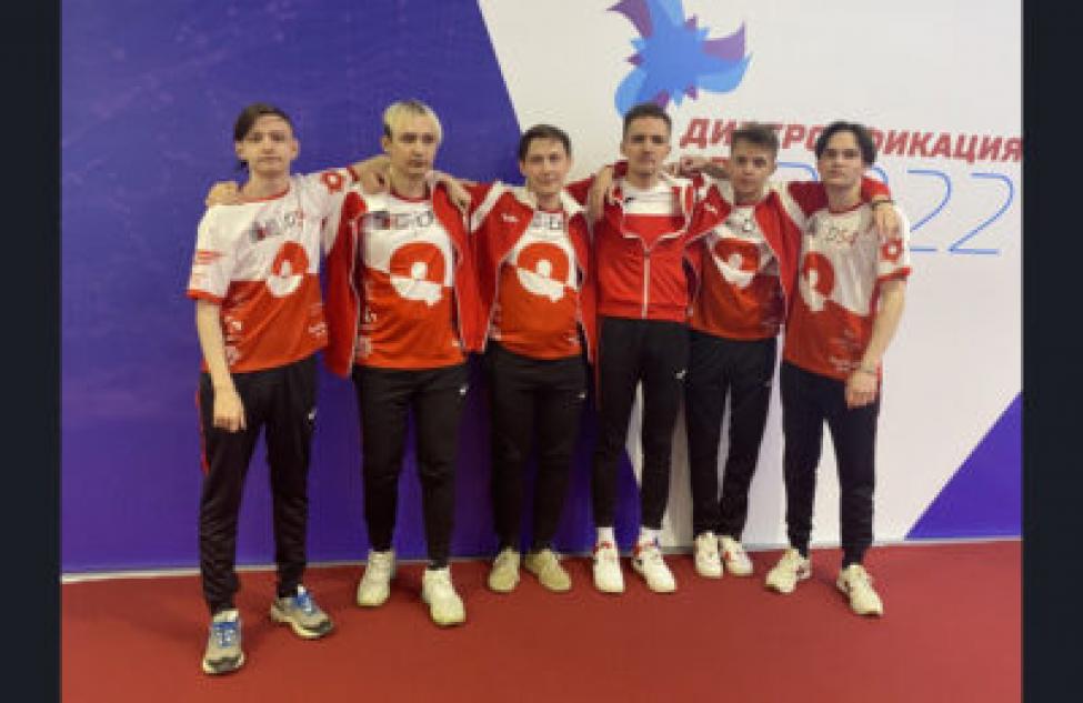 Новосибирские киберспортсмены победили на Кубке России в тактическом трёхмерном бою