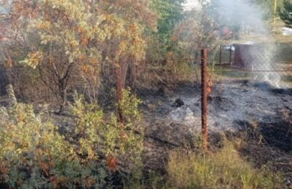Произошел ландшафтный пожар из-за неосторожности при сварочных работах в Бердске