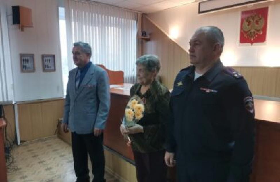 Ветеранов МВД чествовали в полиции Бердска: наставников попросили делиться опытом