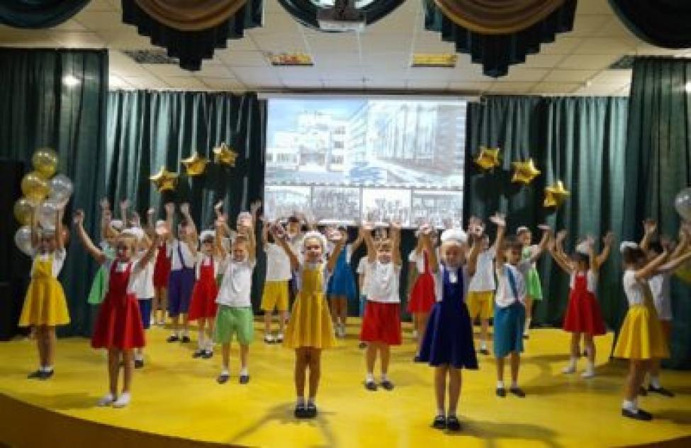 Двойной юбилей отметила школа №3 «Пеликан» в Бердске