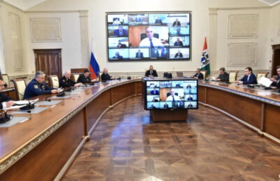 В правительстве обсудили подготовку Новосибирской области к новому эпидсезону