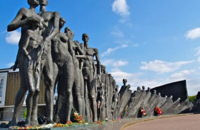 Память жертв Холокоста чтут в Новосибирской области