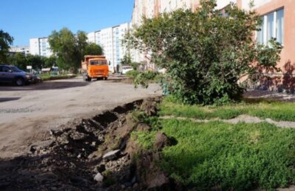 Благоустроят тринадцать дворов и отремонтируют дороги протяженностью семь километров в Бердске