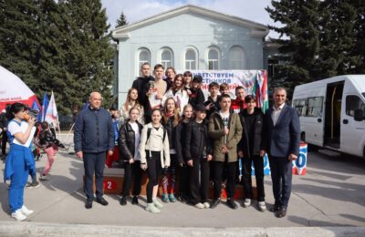 Наградили победителей 61-ой легкоатлетической эстафеты, посвященной Дню Победы, в Бердске