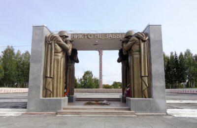 Бердчан поздравили с 78-й годовщиной Победы советского народа в Великой Отечественной войне