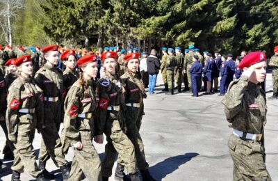 26 команд собрались на военно-спортивной игре «Зарница» в Бердске