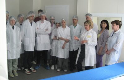 Ученики медицинского класса посетили отделения горбольницы в Бердске