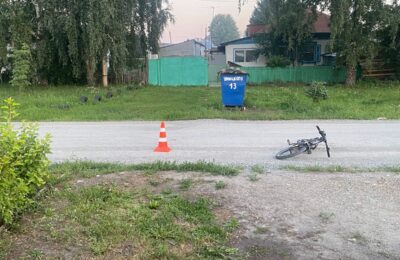 Полиция ищем мотоциклиста, который сбил 8-летнего велосипедиста в Бердске