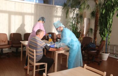 Весь коллектив администрации Бердска поставил прививку от гриппа