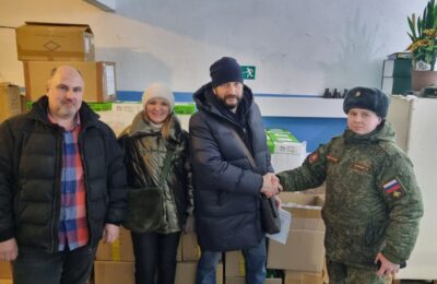 Лицеисты из Бердска передали помощь раненым в военный госпиталь Новосибирска