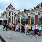 Экскурсию по железнодорожному вокзалу Бердска провели для школьников