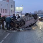 Машина перевернулась на Чуйском тракте в Бердске