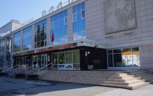 Сотрудники ДК «Родина» призывают бердчан беречь место, которое является украшением города