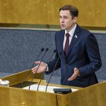 Александр Аксёненко высказался против передачи коллекторам полномочий по взысканию долгов за ЖКХ