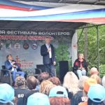 Волонтеры Сибири задали вопросы Андрею Травникову