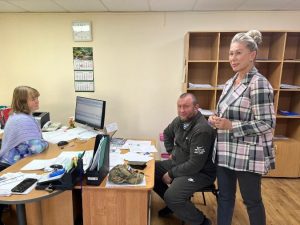 Участнику СВО из Бердска в Центре занятости помогают найти значимое место в жизни