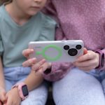 Первый смартфон: от настроек до доверительных отношений