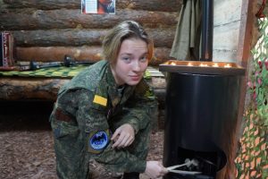 «Достоверно о войне и героях» – в Бердске презентовали «Солдатскую землянку»