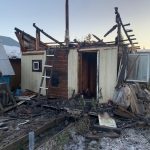 Горели дом и развлекательный комплекс в Бердске