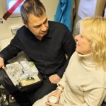 Министр здравоохранения региона оказал медпомощь женщине во время перелета