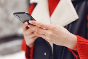 Вопросы о правовом просвещении детей можно задать специалистам горячей линии региона