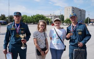 В региональном этапе фестиваля «Звезда спасения» победили «Карусель» и «ПикНик» из Бердска