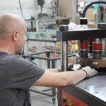 Быстрее, лучше, сильнее: новосибирский электромеханический завод внедрит инструменты бережливого производства