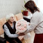 За плечами бердчанки целая эпоха: ветерану труда исполнилось 100 лет