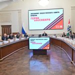 Андрей Травников провёл заседание общественного совета проекта «Герои НовоСибири»