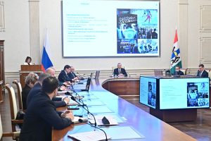 Андрей Травников оценил реализацию нацпроектов в регионе в 2025 году