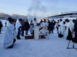 Бердчане продолжают праздновать Крещение
