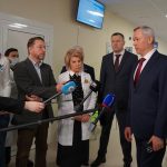 Губернатор посетил новую поликлинику в микрорайоне Белокаменном в Бердске