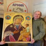 В штаб «Армии добра» передали Икону Божией Матери Одигитрия