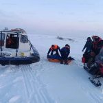 Штрафуют сибиряков, которые выезжают на лед вне переправ на транспорте