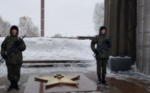 Патриоты в Бердске посвятили Вахту Памяти освобождению города-побратима Белого