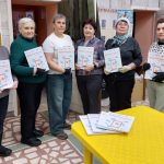 Навстречу цифровой грамотности: «Ростелеком» подарил пенсионерам учебники «Азбука интернета»