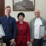 В правительстве состоялась встреча с участником Паралимпиады из Новосибирска