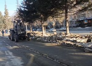 Коммунальщики Бердска переходят на летнее содержание улично-дорожной сети