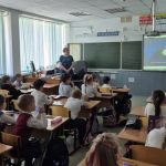 Дети в курсе: волонтеры «Ростелекома» рассказали первоклассникам о кибербезопасности