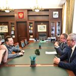 Народный артист РФ Сергей Безруков обсудил с властями культурные проекты