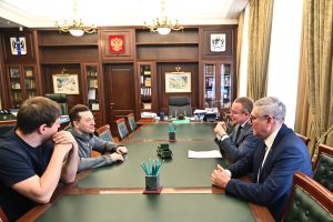 Народный артист РФ Сергей Безруков обсудил с властями культурные проекты