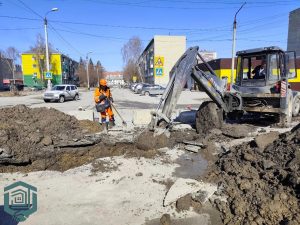 Начат ремонт канализационный коллектор на улице Свердлова в Бердске