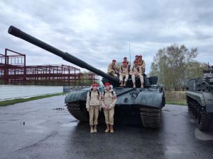 Юнармейцы из Бердска приняли участие в параде на Шиловском полигоне